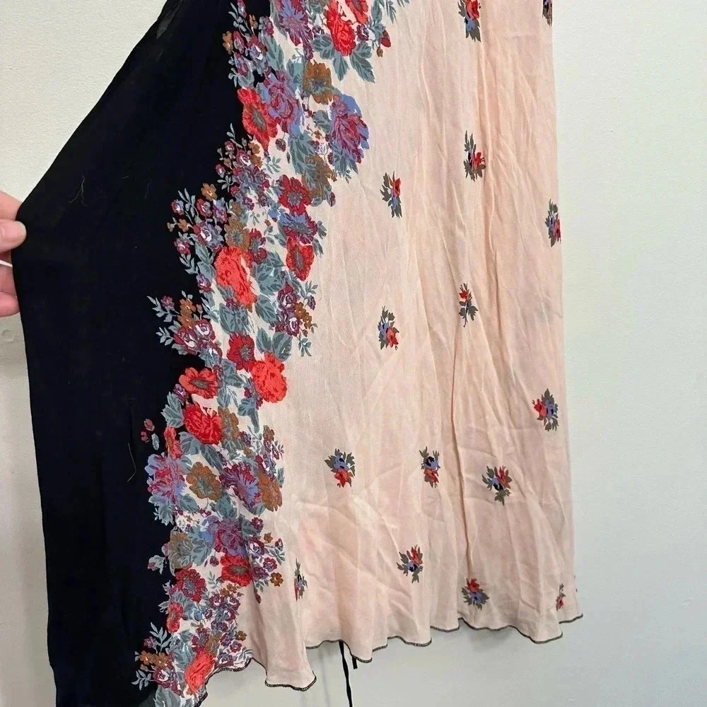 Free People intimately It’s a Cinch Floral Cinch dress.size s/p.